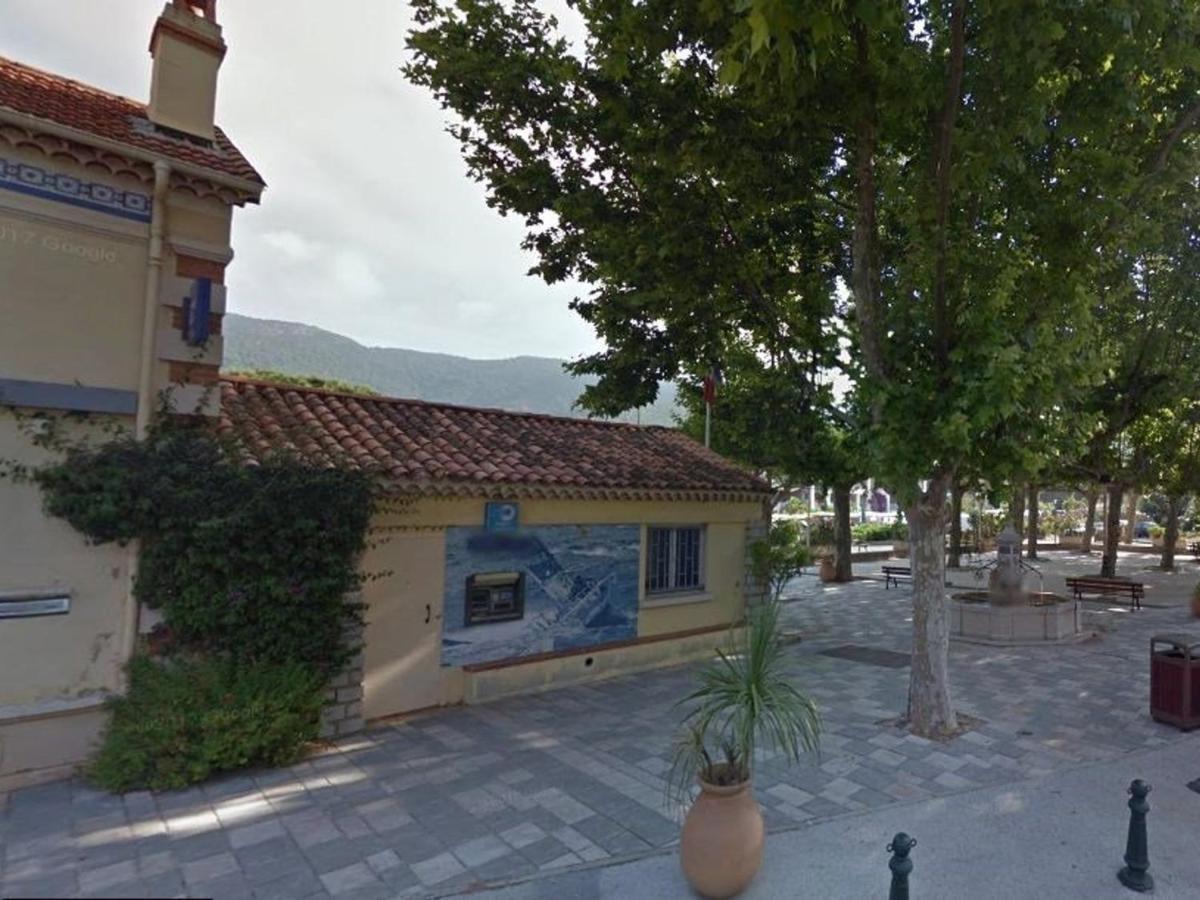 Studio Sur Plage Cavaliere Avec Terrasse, 1Er Etage, 2 Couchages - Fr-1-251-80 Le Lavandou Eksteriør bilde